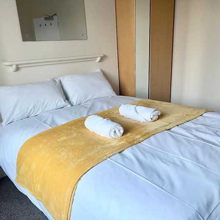 Aldgate Holiday Rooms ลอนดอน ภายนอก รูปภาพ