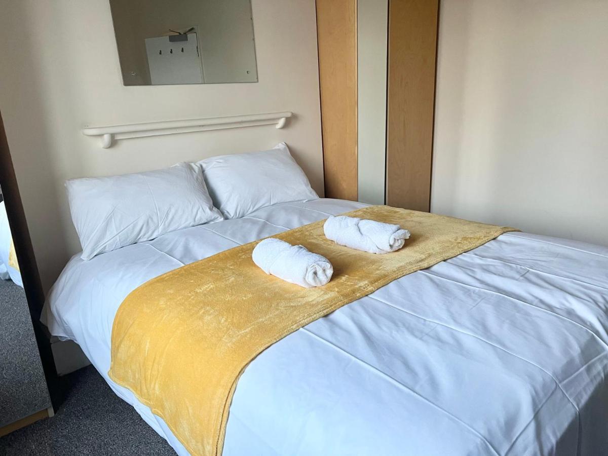 Aldgate Holiday Rooms ลอนดอน ภายนอก รูปภาพ