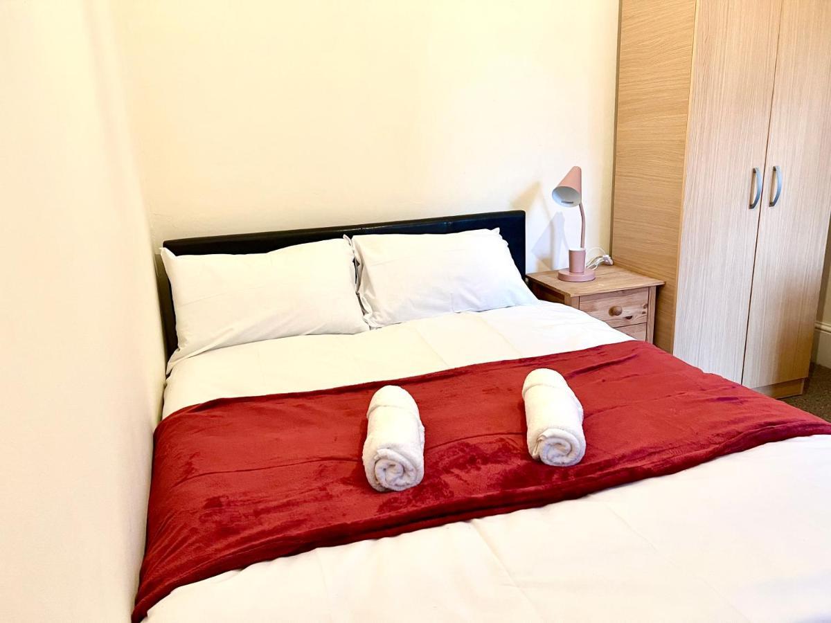 Aldgate Holiday Rooms ลอนดอน ภายนอก รูปภาพ